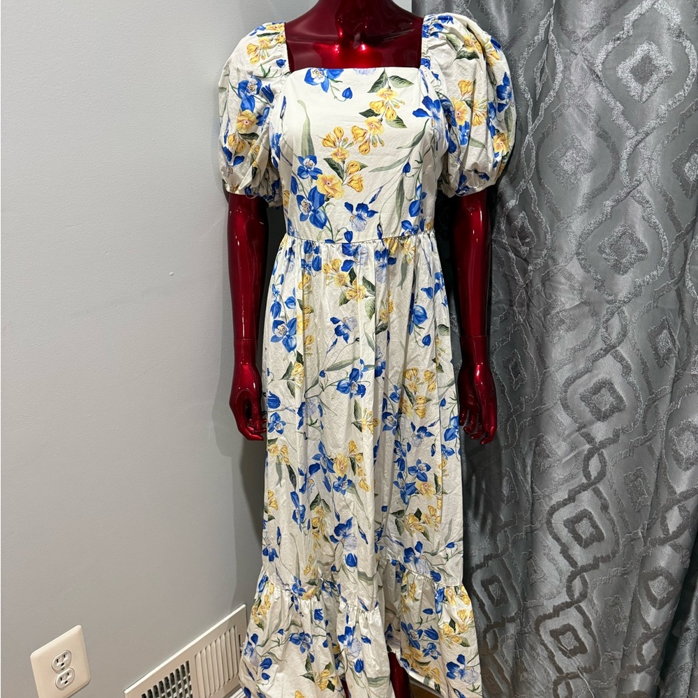 Express Floral Puff-Sleeve Maxi Dress - White with Blue & Yellow Flowers